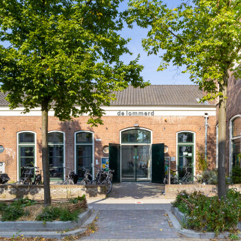 buitenzijde/entree van het pand
