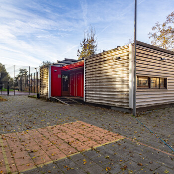 buitenruimte achter de blokhut