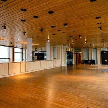 binnenzijde van de lege ruimte